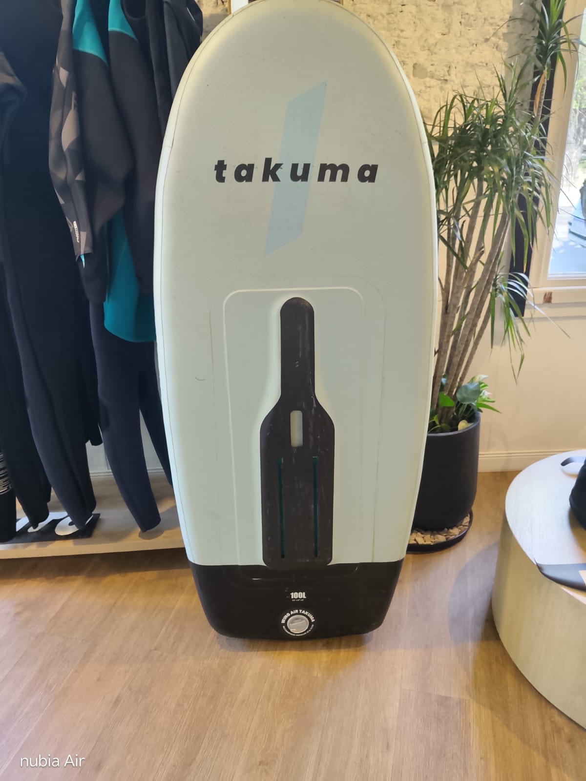 TAKUMA/ TABLA INFLABLE WINGFOIL 100 LTS