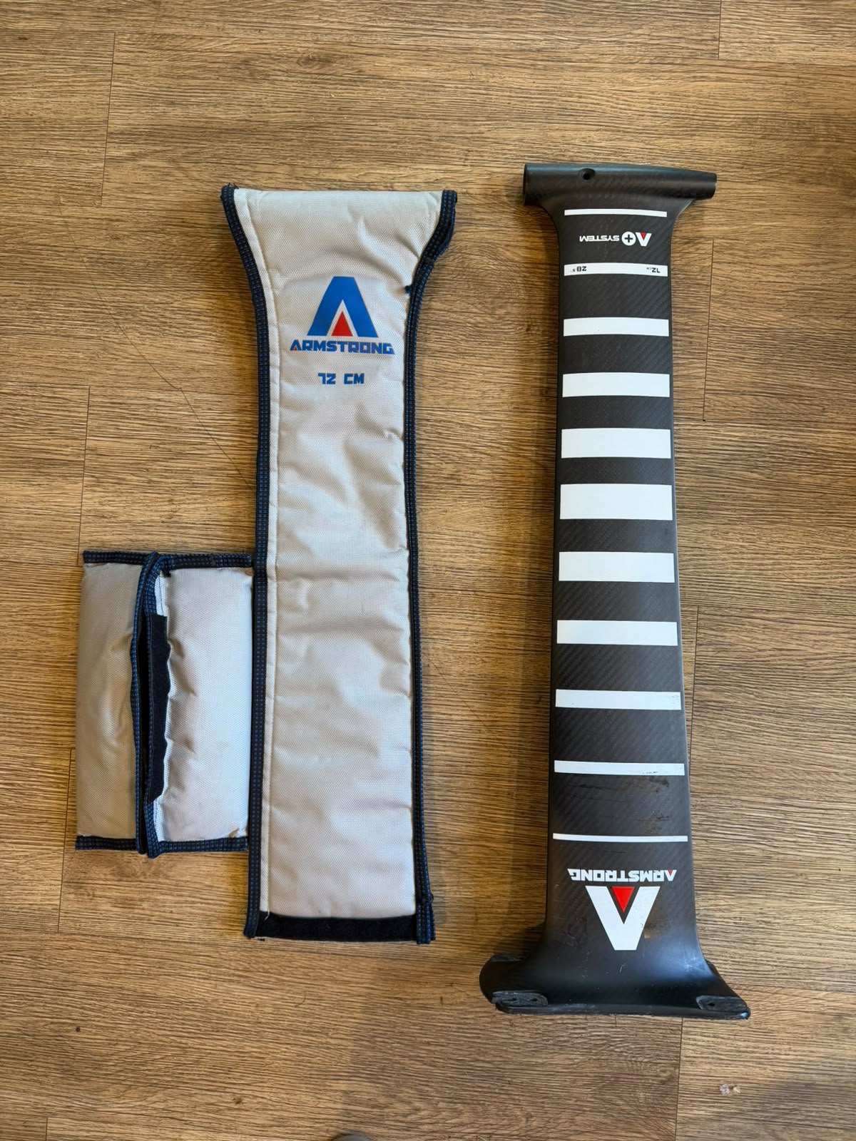 CARBON MAST 72CM